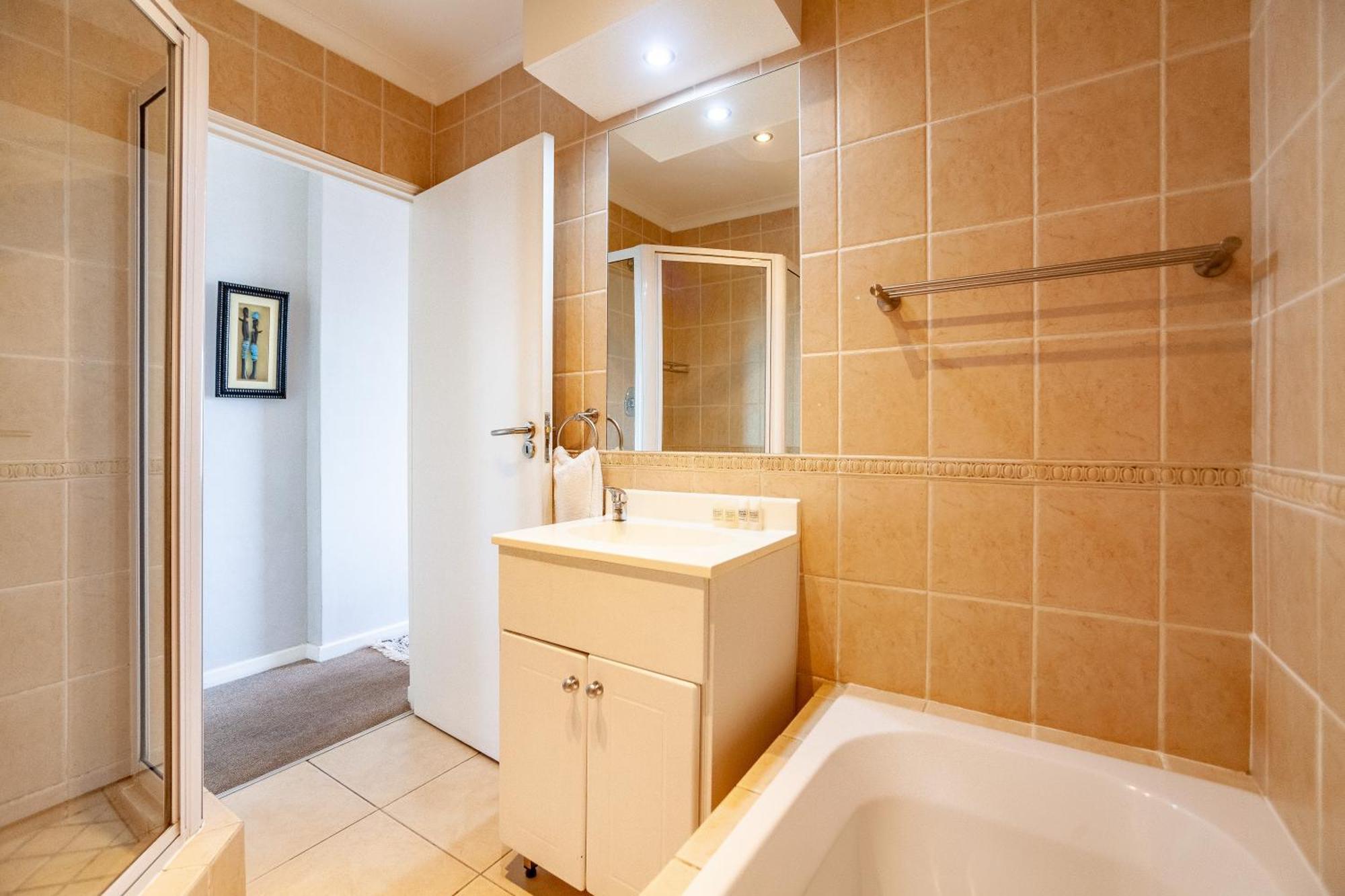 Luxury Ocean View Beachfront 2 Bed Apartment -206 The Waves, Blouberg, Cape Town Bloubergstrand Ngoại thất bức ảnh